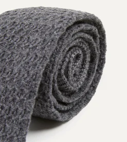 Drake’s Grey Knitted Cashmere Wool Solid Colour Tie
