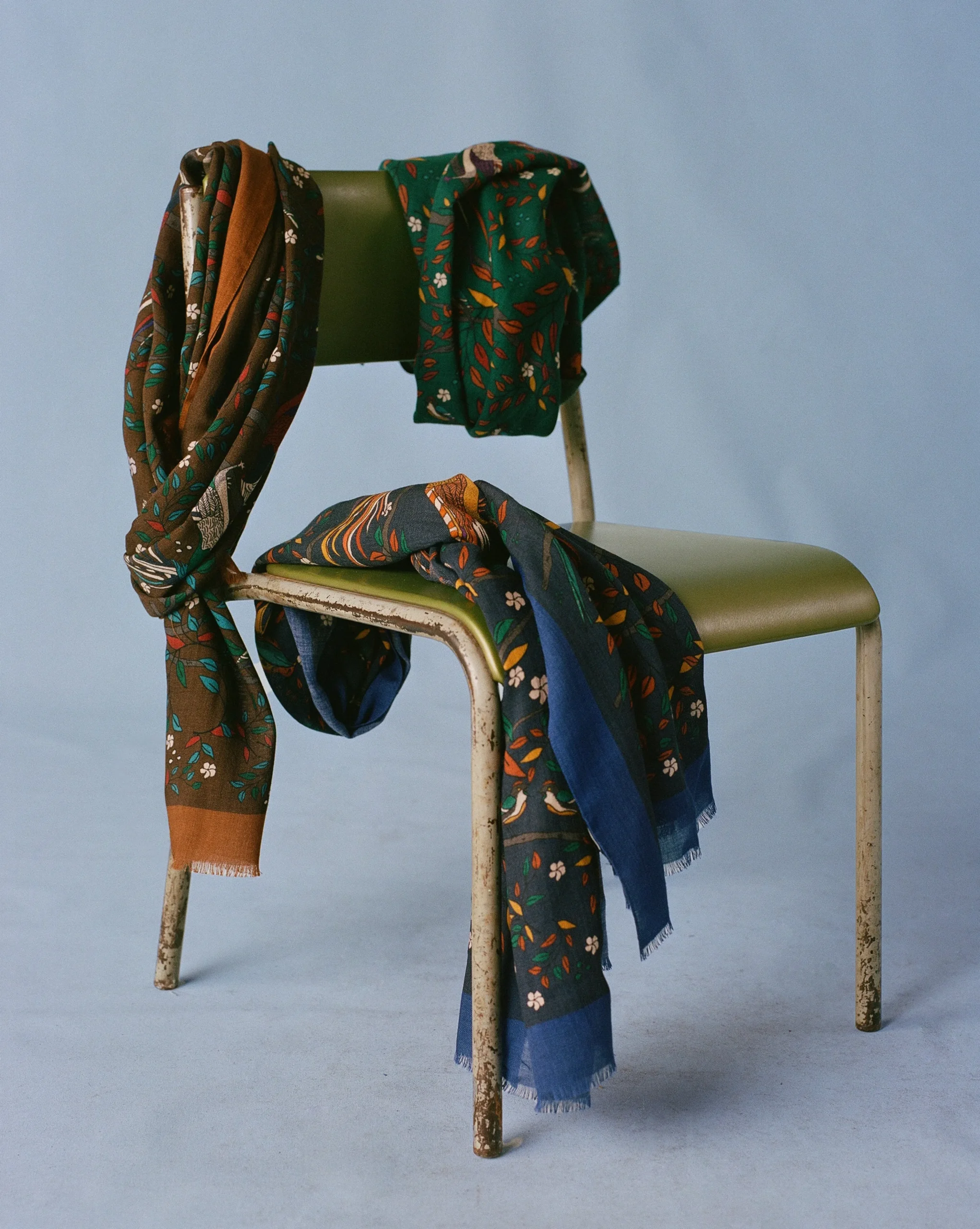 Drake’s Birds Of Paradise Print Wool Scarf