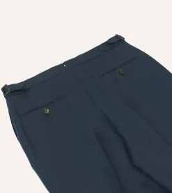 Drake’s Irish Linen Single Pleat Trouser