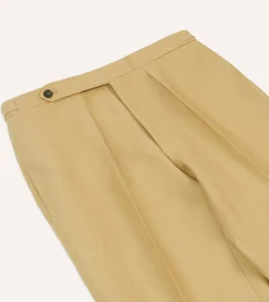 Drake’s Irish Linen Single Pleat Trouser