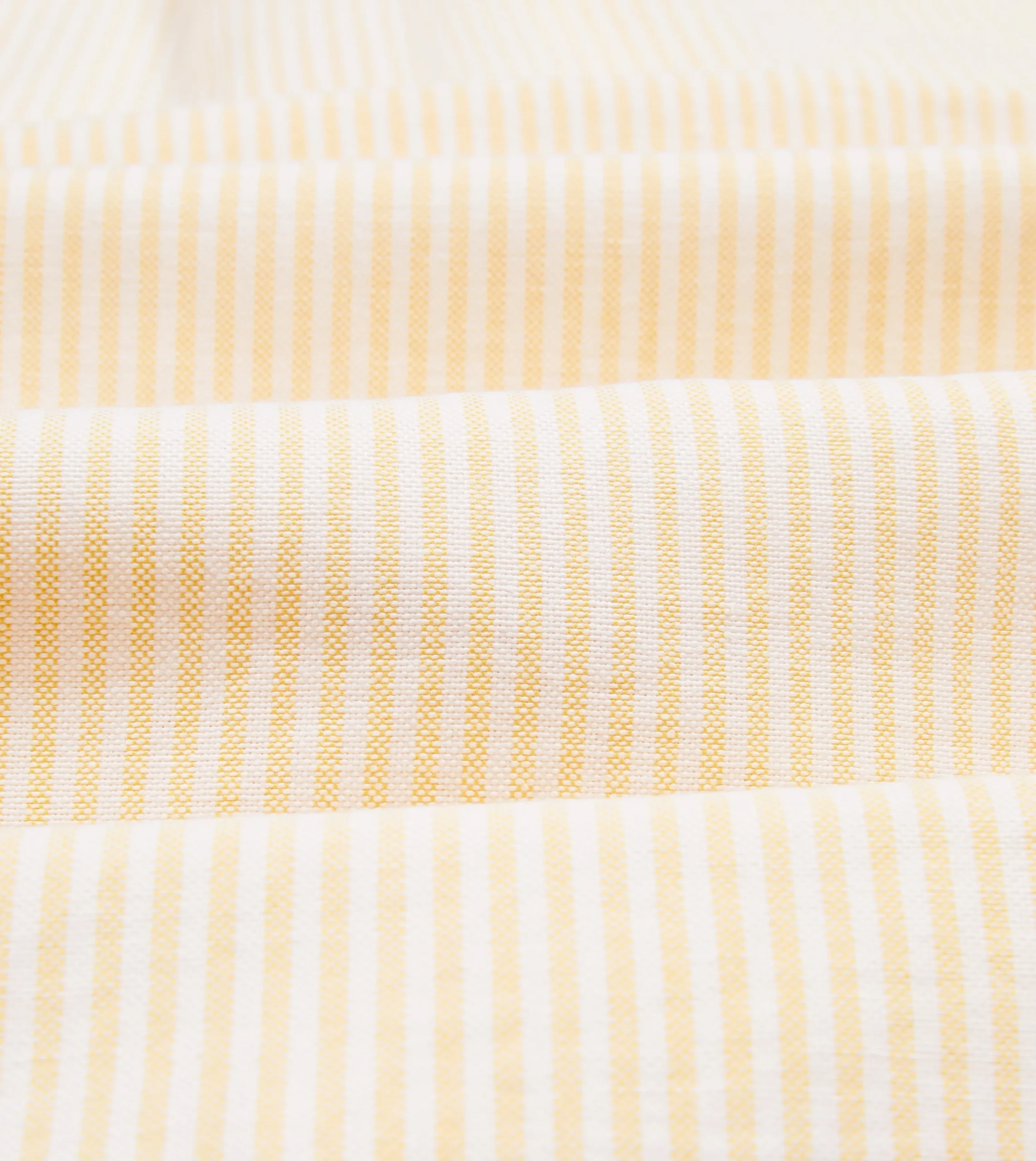 Drake’s Ticking Stripe Cotton Oxford Cloth Button-Down Shirt
